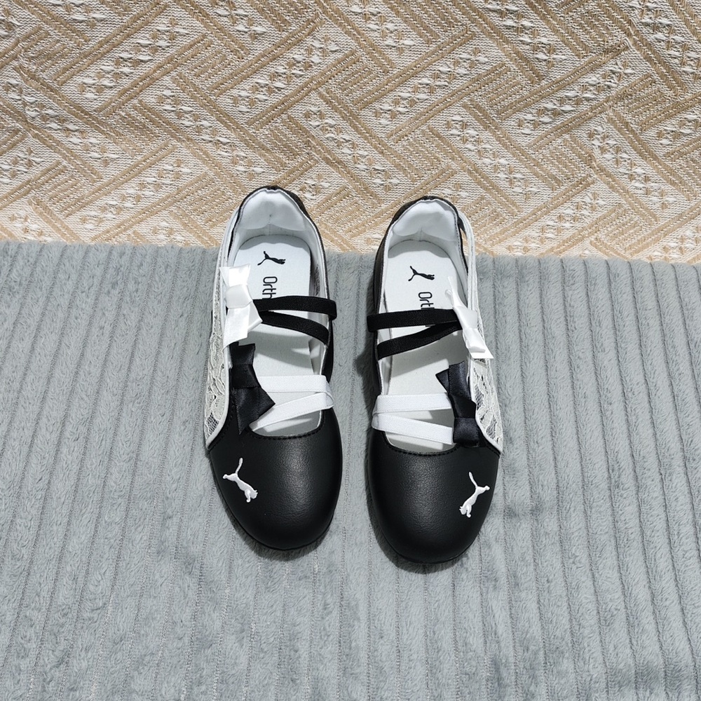 Puma Black and White Girls Lace Ballet Flats with Crossover Straps